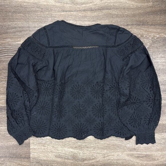 LoveShackFancy Black eyelet peasant top - Picture 4 of 4